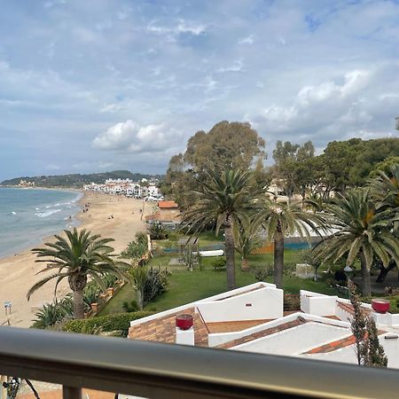 Altafulla, Primera Linea De Mar Con Acceso Directo A La Playa Exterior foto